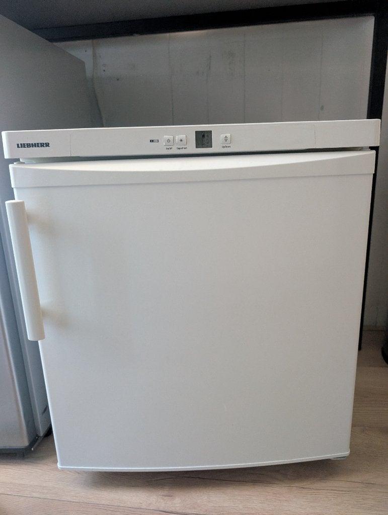 Compacte Liebherr vriezer, Witgoed en Apparatuur, Vriezers en Diepvrieskisten, Gebruikt, Minder dan 85 cm, Minder dan 60 cm, Vrijstaand
