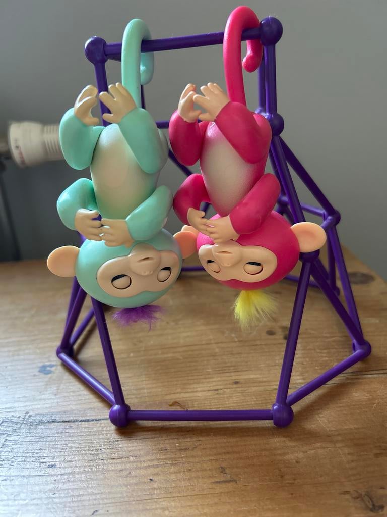 Fingerlings Apen Speelset - Roze en Mintgroen, Ophalen of Verzenden, Zo goed als nieuw, Jongen of Meisje