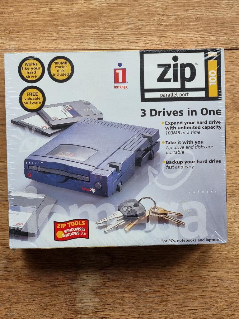 Iomega Zip Drive 100, Ophalen, Iomega