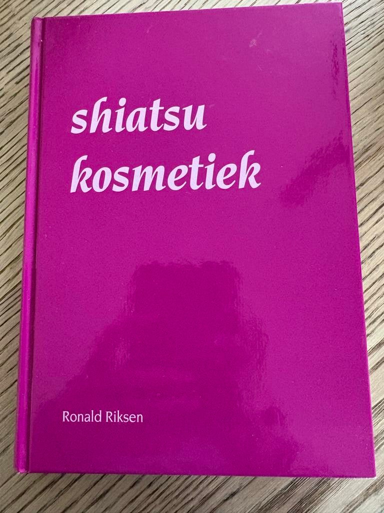 Shiatsu Kosmetiek - Ronald Riksen, Ophalen of Verzenden, Zo goed als nieuw, Gezondheid en Conditie