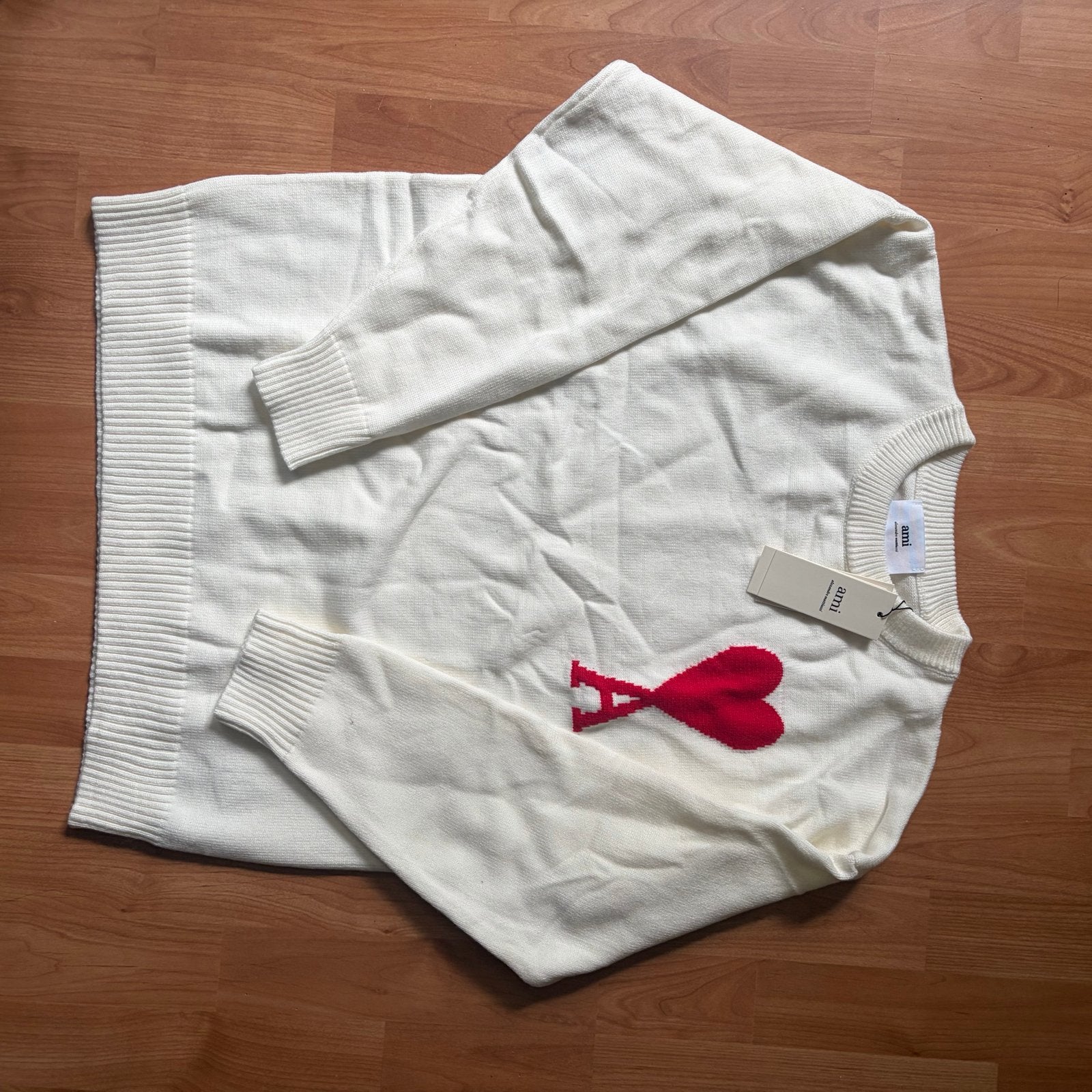 Ami Paris - Nieuw met labels, Kleding | Dames, Truien en Vesten, Ophalen of Verzenden, Nieuw, Maat 38/40 (M), Wit