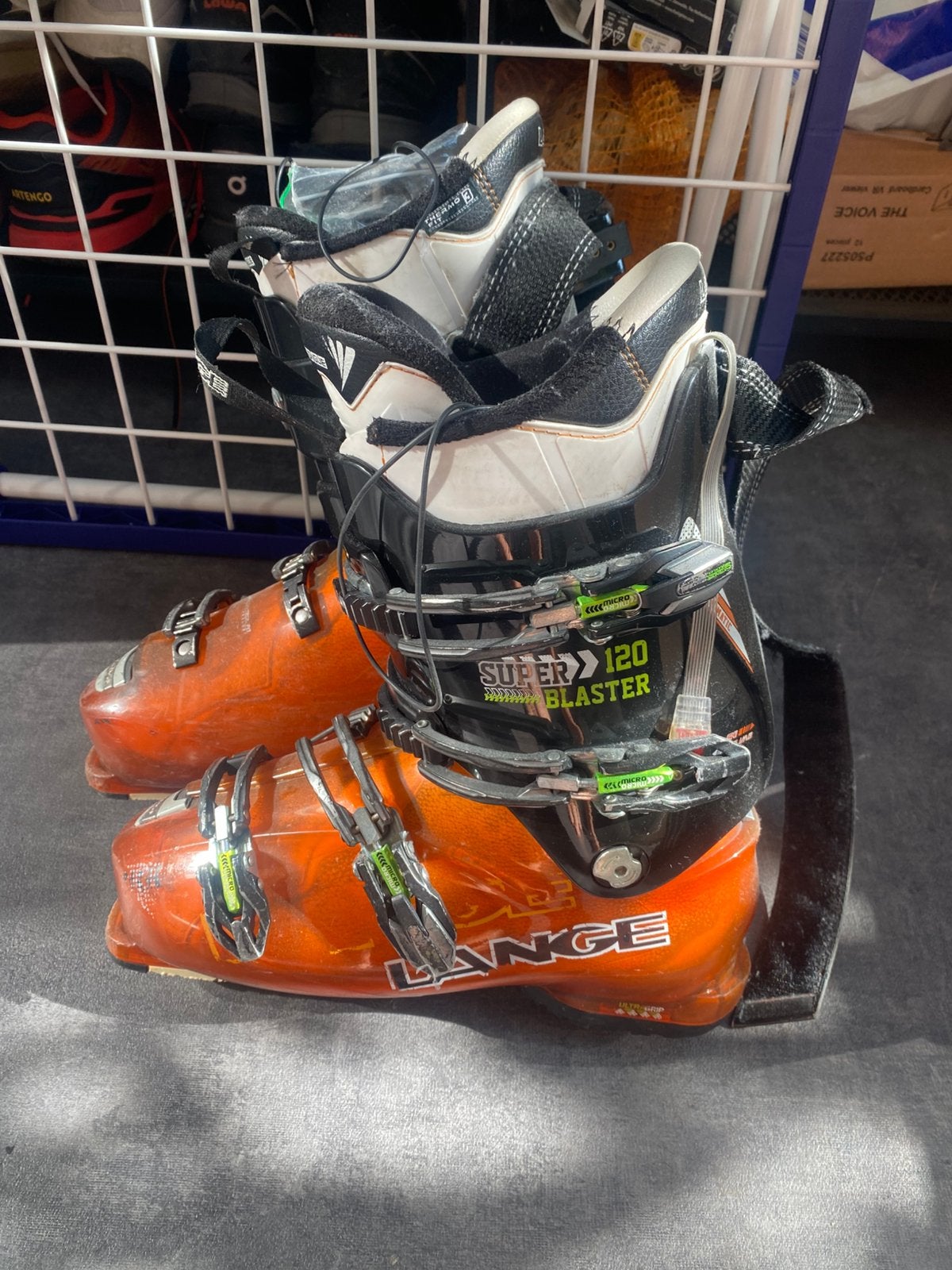 Skieschoenen verwarmd, Ophalen, Zo goed als nieuw, Schoenen