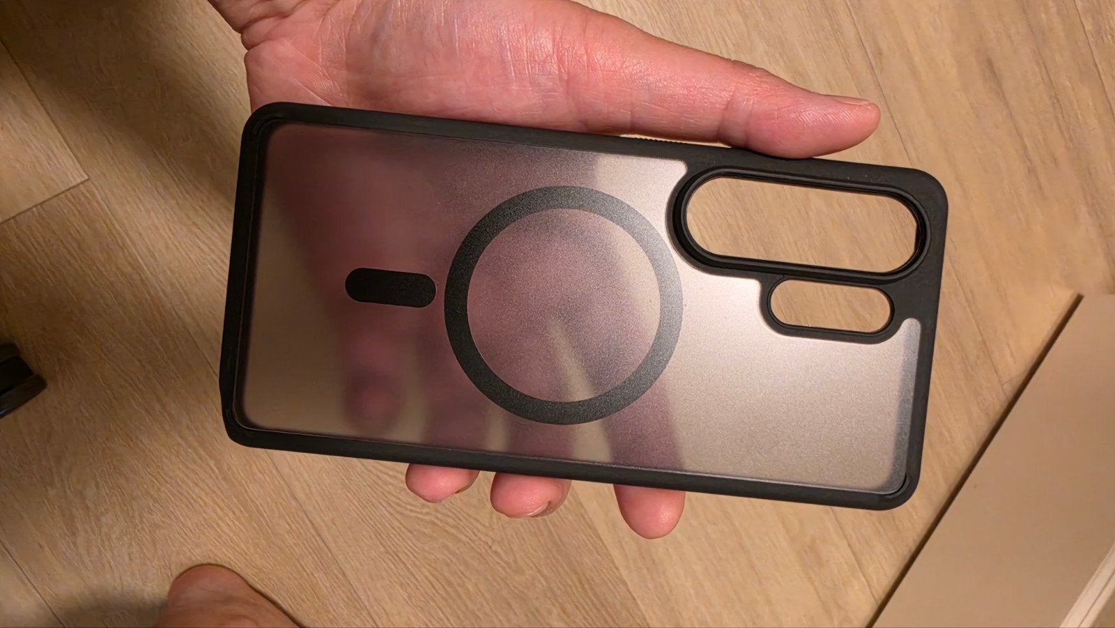 Spigen Transparant Zwart Hoesje voor Samsung S26 Ultra, Ophalen of Verzenden, Zo goed als nieuw, Zwart, Overige modellen