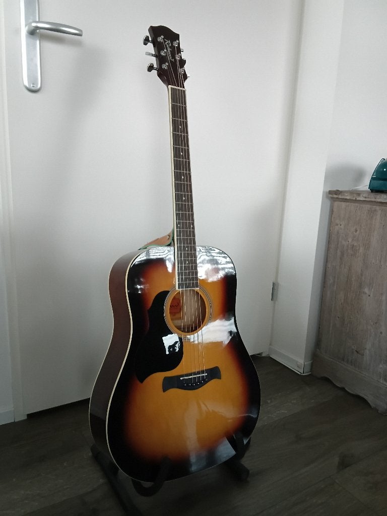Gitaar (ophalen), Muziek en Instrumenten, Snaarinstrumenten | Gitaren | Akoestisch, Zo goed als nieuw, Western- of Steelstringgitaar