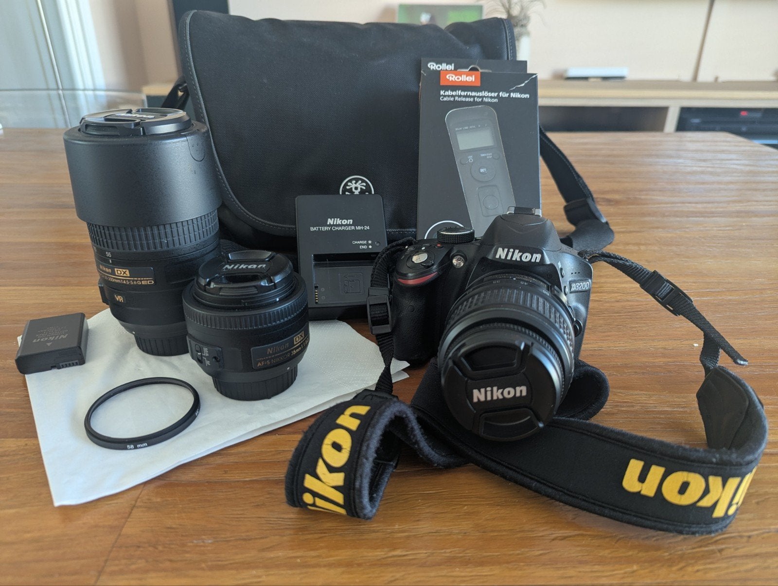 Zeer Complete Nikon D3200 set + 3 Lenzen + Rollei Remote, Ophalen of Verzenden, Zo goed als nieuw, Nikon