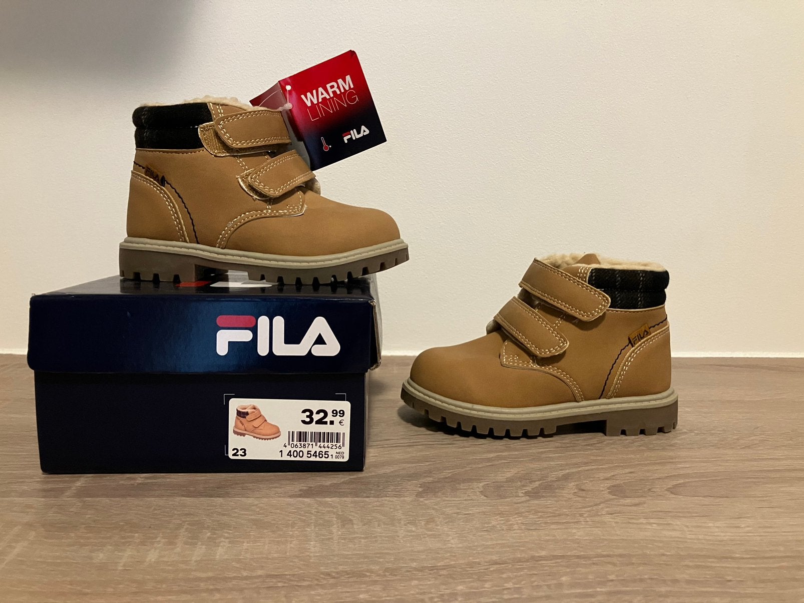 NIEUW Fila schoenen winter maat 23, Jongen of Meisje, Schoenen, Nieuw, Ophalen of Verzenden