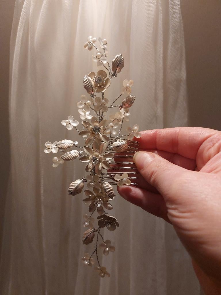 Bruids accessoire, Ophalen of Verzenden, Zo goed als nieuw, Accessoires