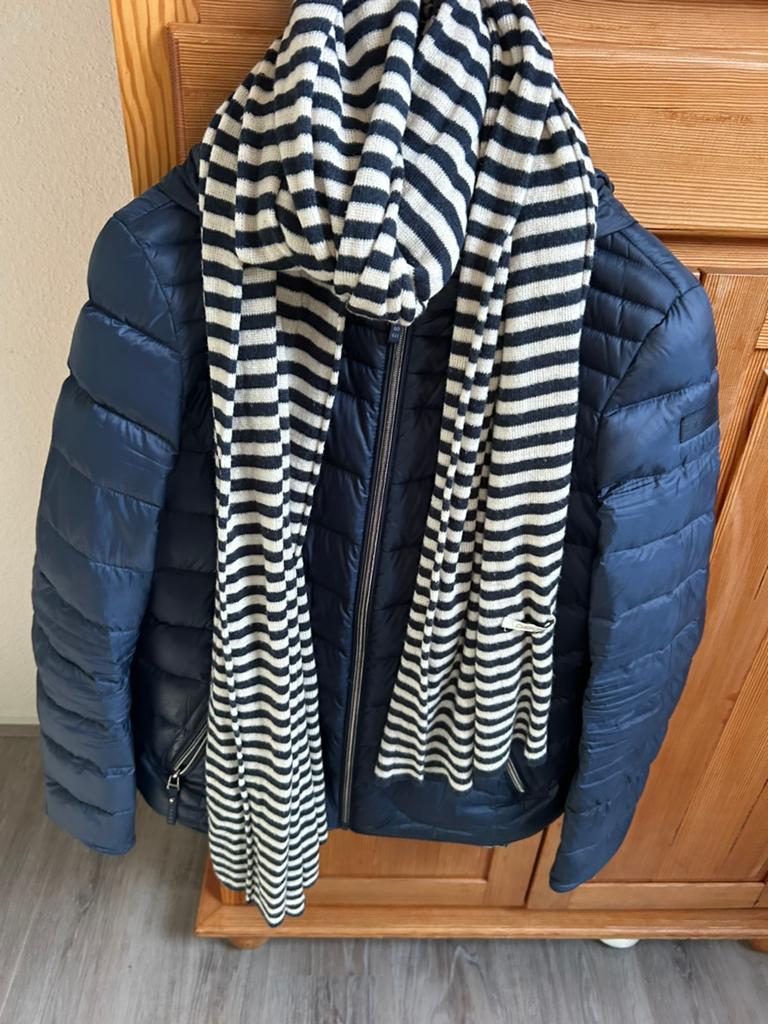 Blauw kort ESPRIT dons jasje, Ophalen of Verzenden, Zo goed als nieuw, Maat 42/44 (L), Blauw