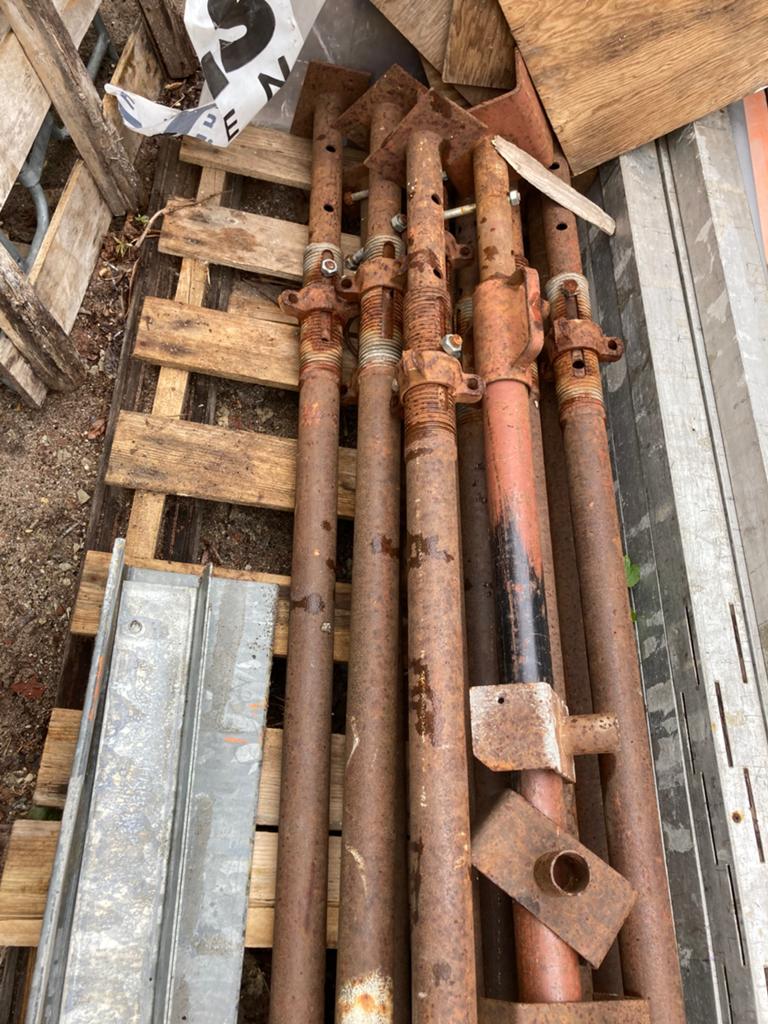 10 bouwstempels, Doe-het-zelf en Verbouw, Steigers, Ophalen, Gebruikt, Overige typen, 2 tot 5 meter