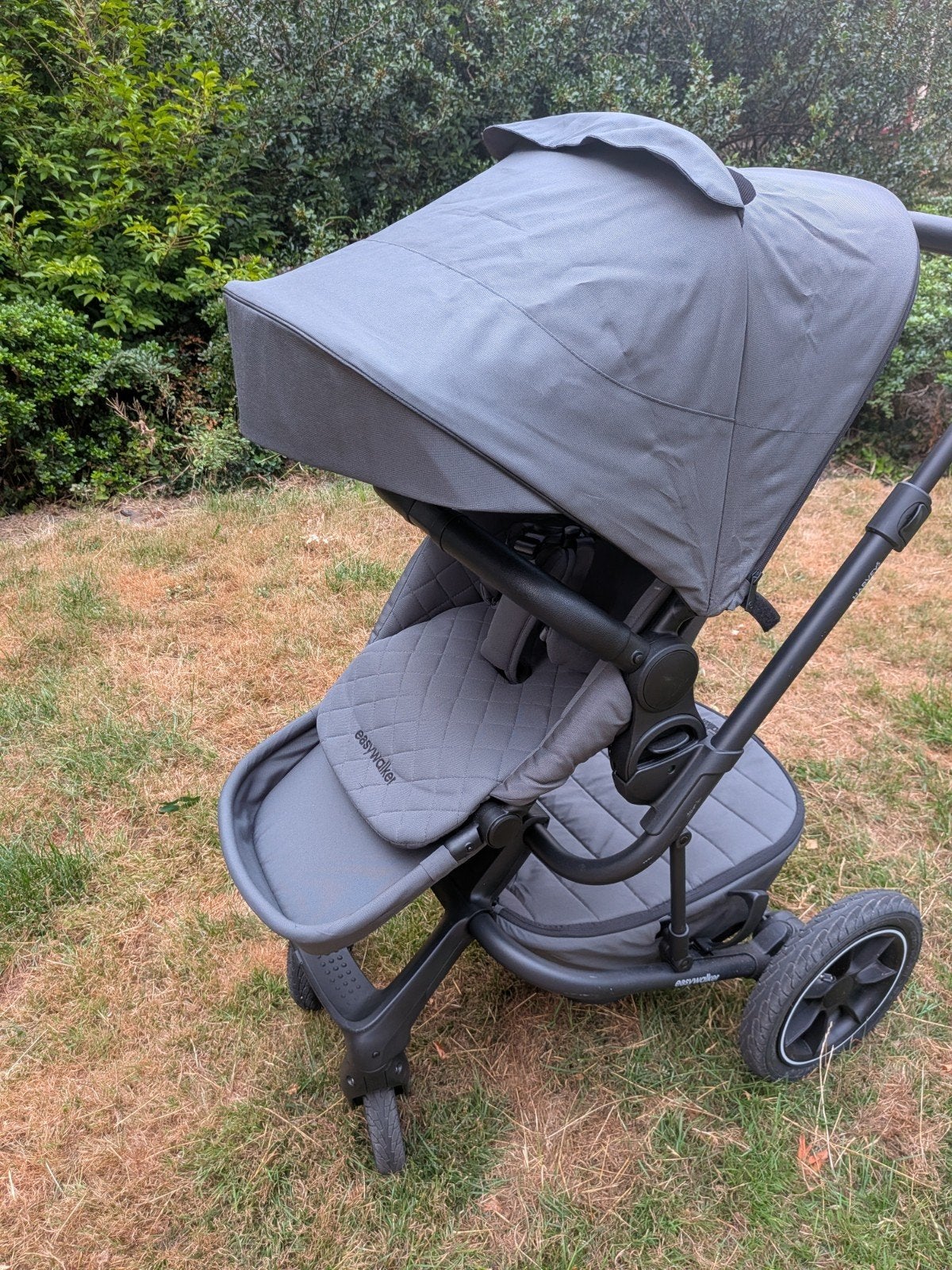 Easywalker Harvey 5 Premium air met luchtbanden + Carry Cot, Luchtbanden, Ophalen of Verzenden, Zo goed als nieuw, Kinderwagen