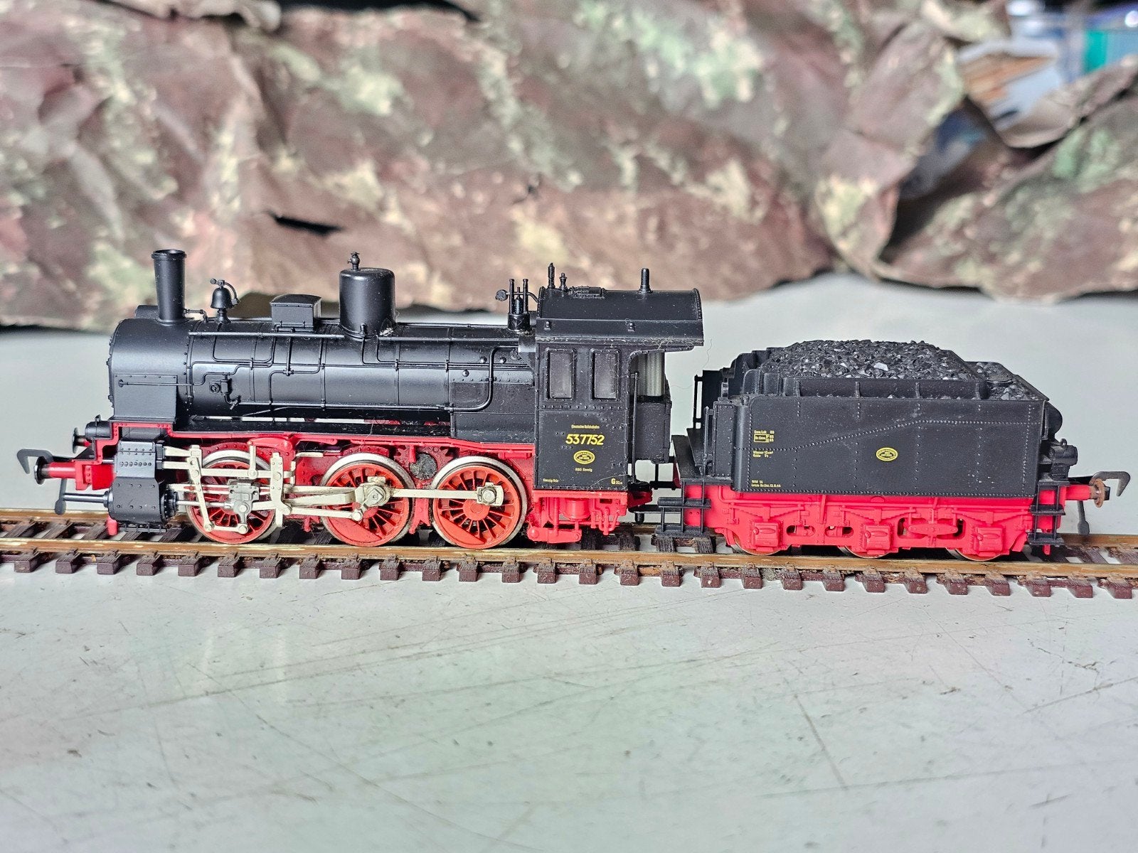 Fleischmann HO BR-53 Stoomlocomotief met Tender - GETEST OK, Gebruikt, Fleischmann, Ophalen of Verzenden, Gelijkstroom