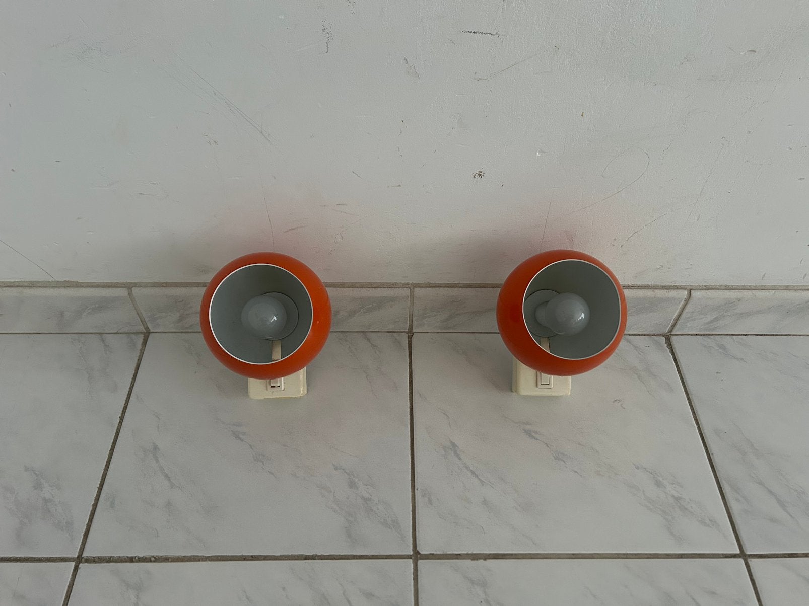 2x vintage eye ball wandlamp Metalarte oranje, Gebruikt, Bedlamp, Ophalen of Verzenden, Overige merken