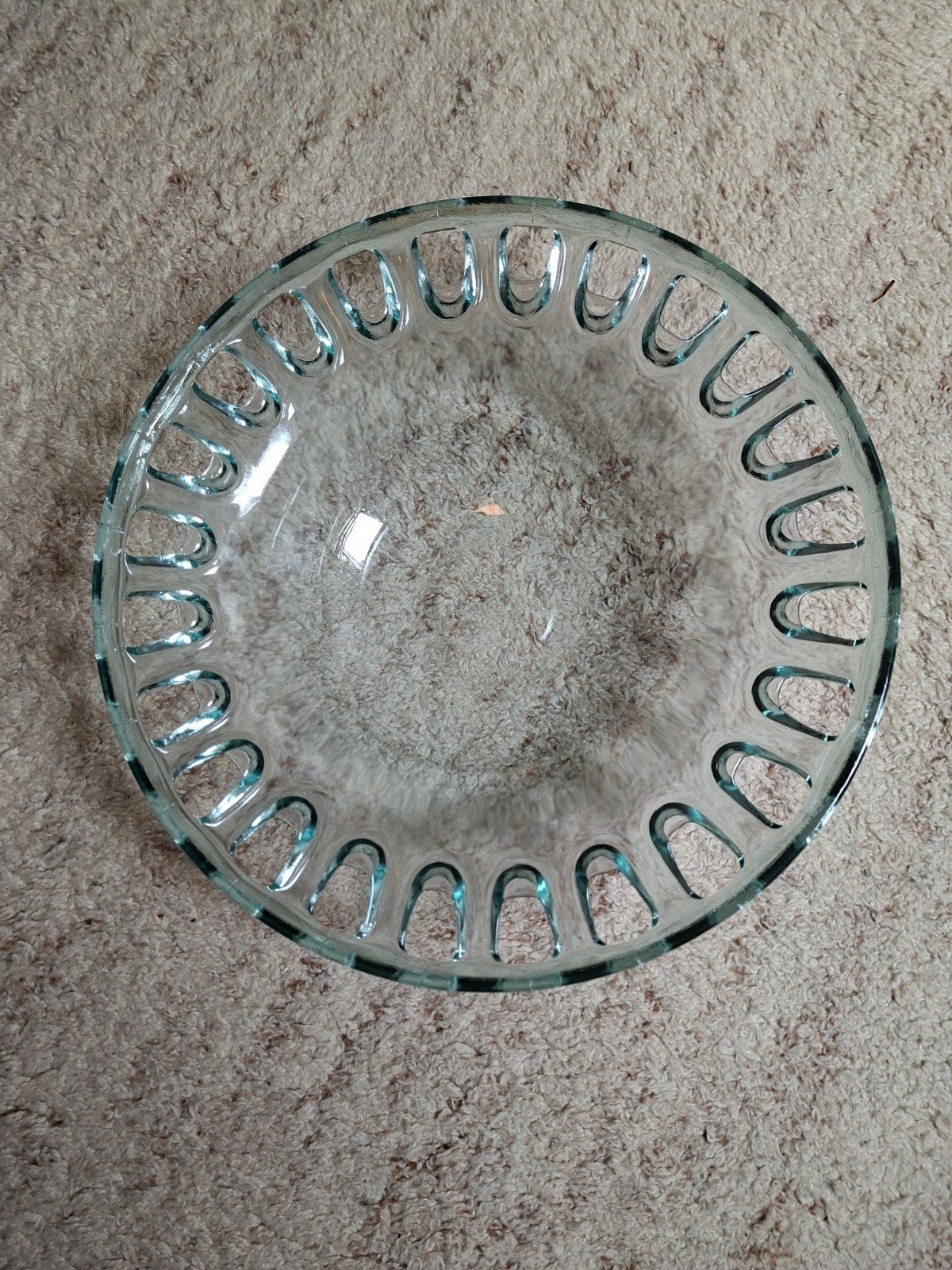 Glazen grote schaal, 41 cm bij 12 cm hoog, graag ophalen, Huis en Inrichting, Ophalen, Schaal, Rond, Glas
