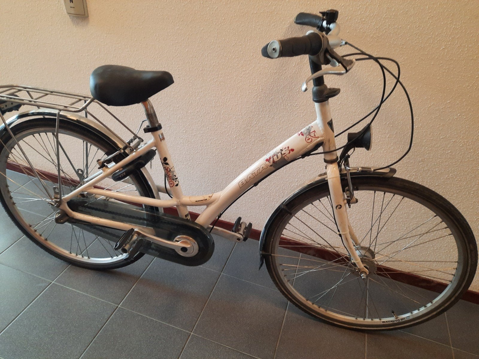 Batavus met 3 versnellingen, terugtraprem én handrem, 26 inch of meer, Terugtraprem, Gebruikt, Versnellingen