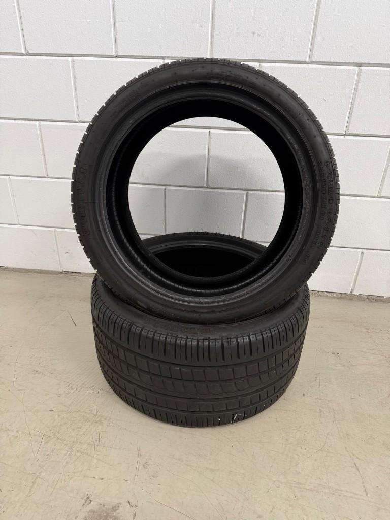 2x Pirelli P Zero 285/30R18 High-Performance (4.7mm), 18 inch, Gebruikt, 285 mm, Ophalen of Verzenden