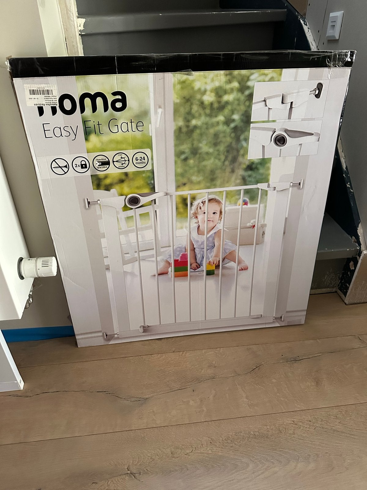 Noma Easy Fit Gate - Wit Kinderhekje, Kinderen en Baby's, Ophalen of Verzenden, Zo goed als nieuw, Klemhekje, Metaal of IJzer