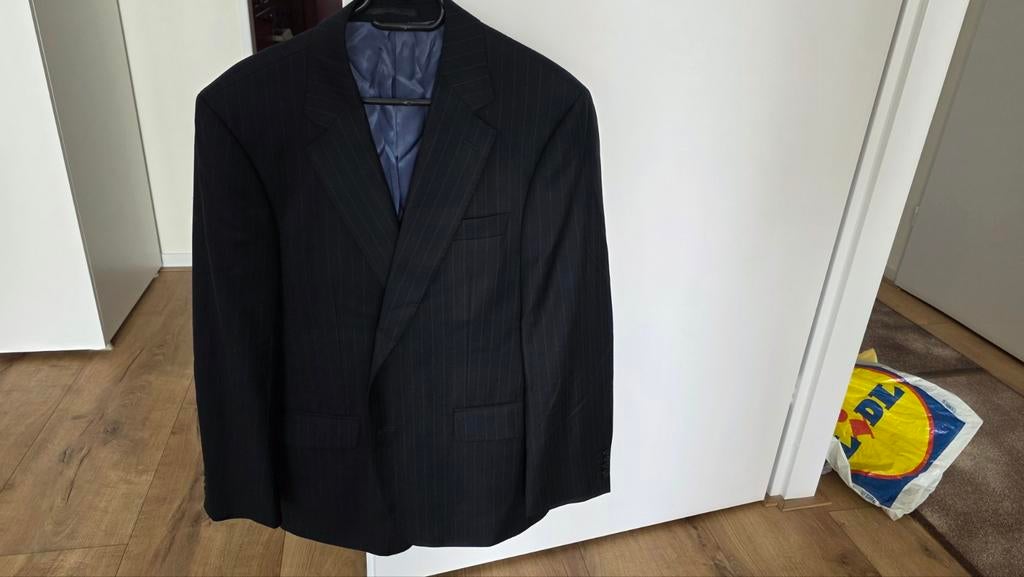 Mooi kostuum te koop - Doe een bod!, Kleding | Heren, Kostuums en Colberts, Ophalen of Verzenden, Gedragen, Overige maten, Zwart