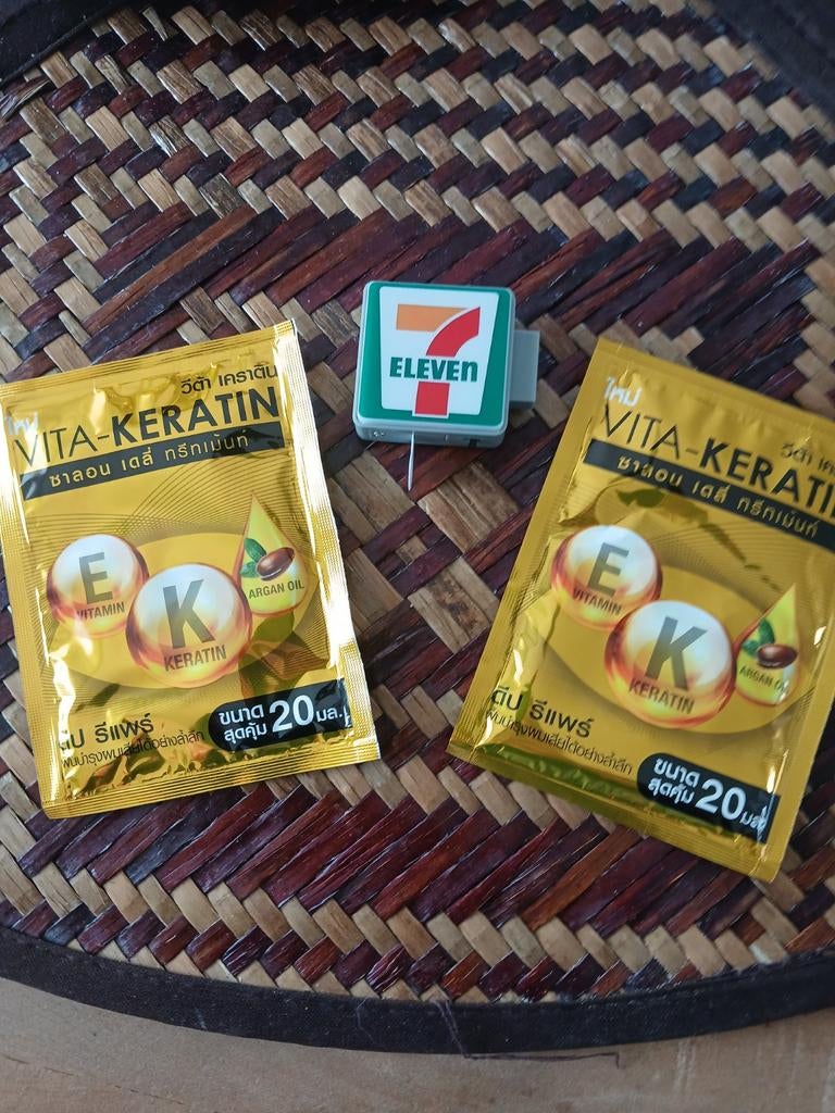 Vita-Keratin zakjes en 7-Eleven magneet Thailand, Ophalen of Verzenden