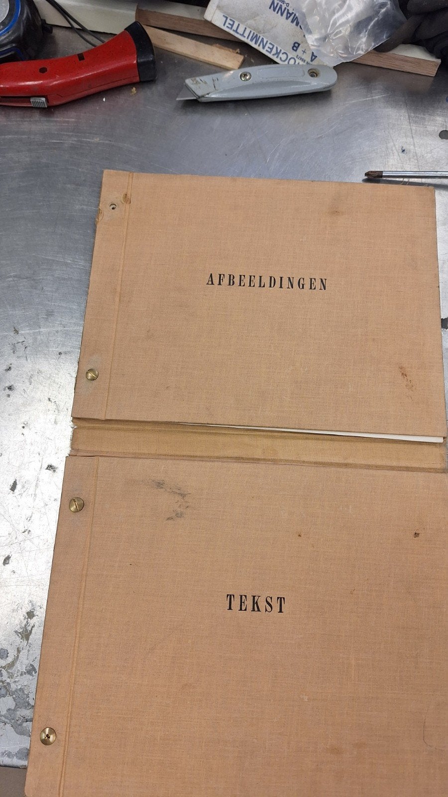 DAF YA 328, Verzamelen, Ophalen of Verzenden, Landmacht, Nederland, Boek of Tijdschrift