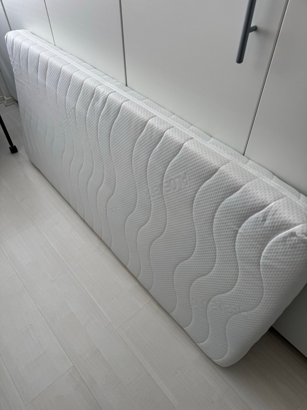 Koudschuim matras voor Ikea Kritter + linnen, Zo goed als nieuw, Matras, Eenpersoons, 70 cm of minder