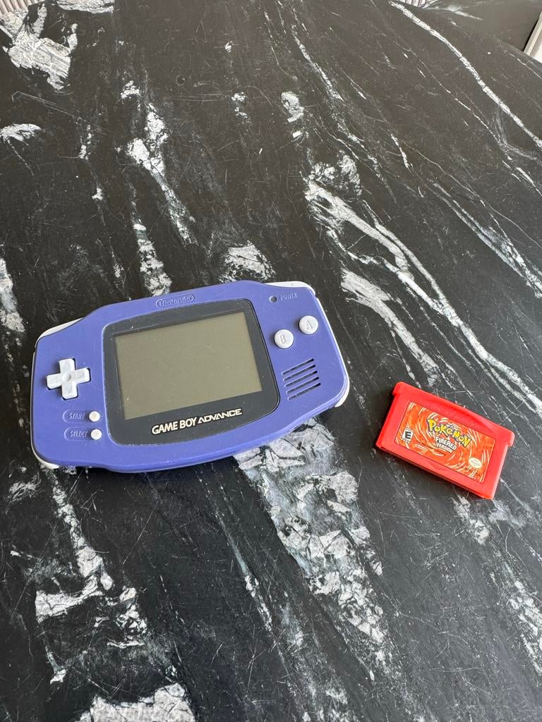 Game Boy Advance met Pokémon FireRed Version, Spelcomputers en Games, Ophalen of Verzenden, Zo goed als nieuw
