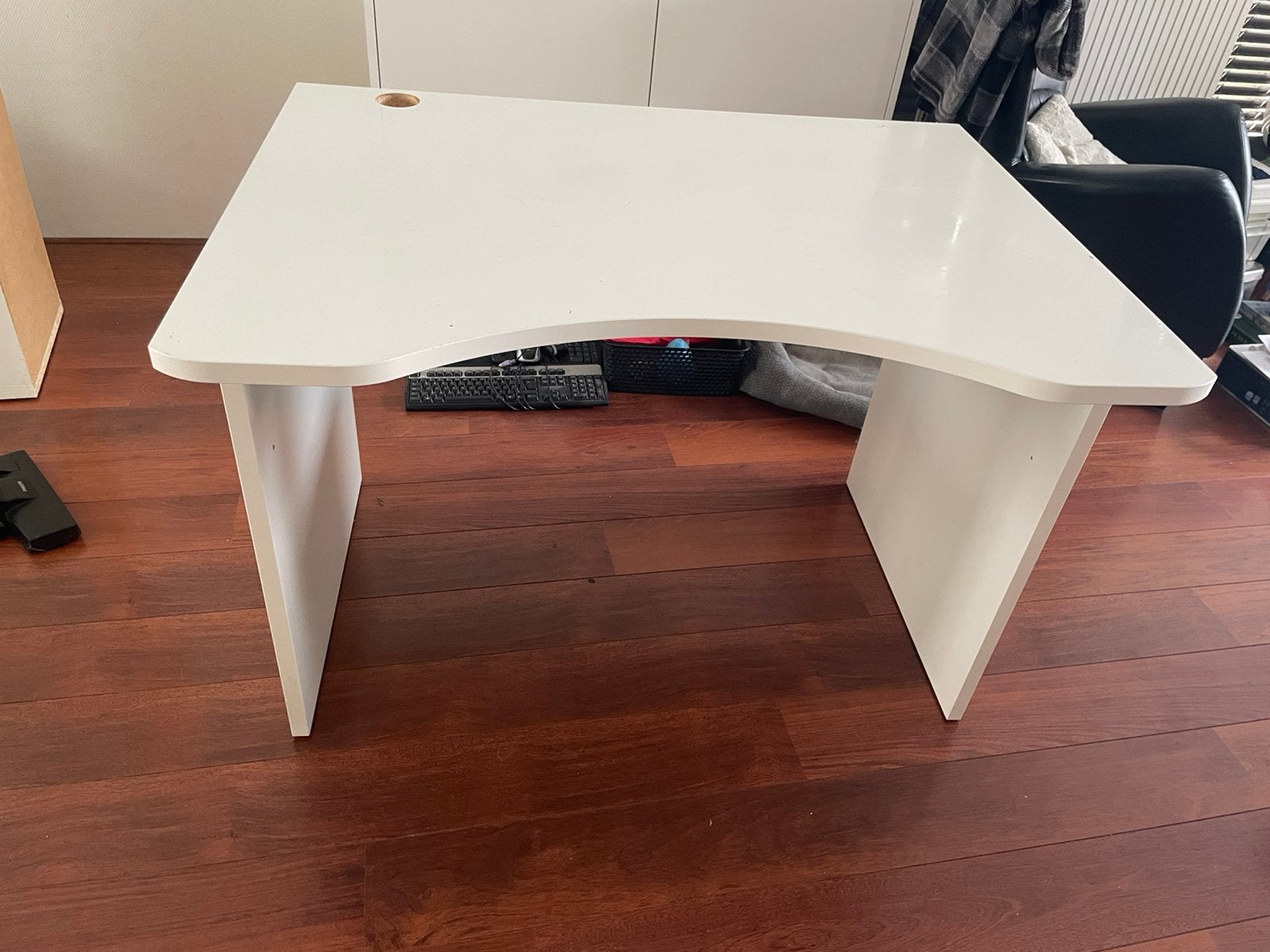 Bureau jeugd, Ophalen, Zo goed als nieuw