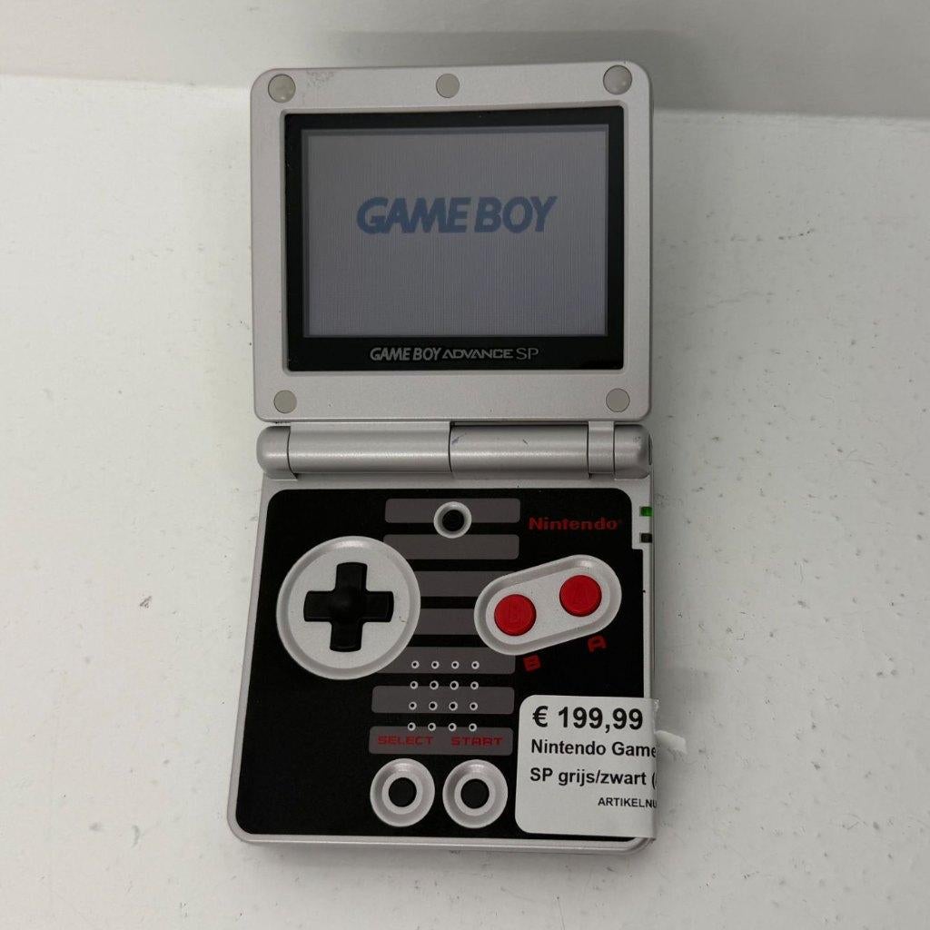 Nintendo Game Boy Advance SP grijs/zwart (AGS-001) |, Spelcomputers en Games, Spelcomputers | Nintendo Game Boy, Dordrecht@usedproducts.nl