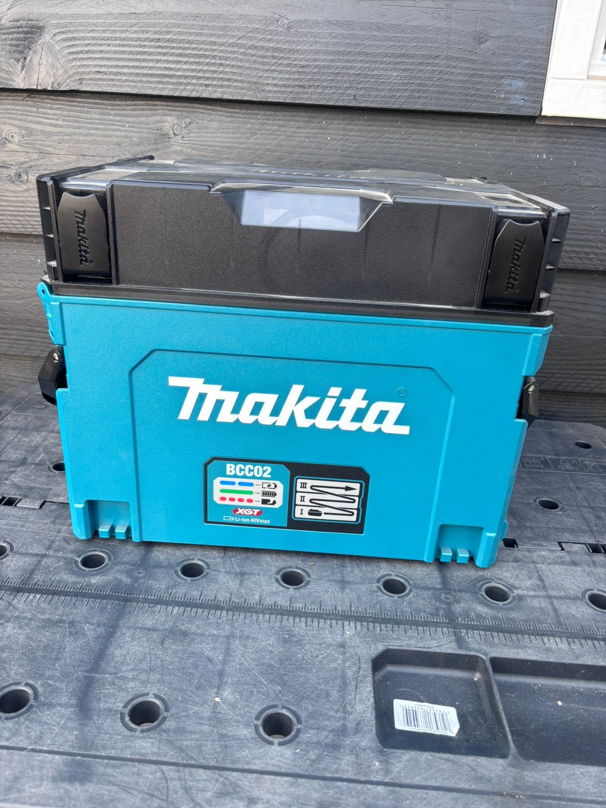 Nieuwe Makita BCC02 XGT 40v Oplaadbox voor max 12 accu's, Doe-het-zelf en Verbouw, Ophalen of Verzenden, Nieuw