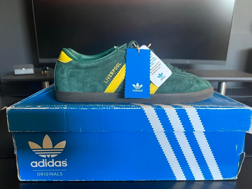 Adidas Originals City Serie Liverpool, Ophalen of Verzenden, Zo goed als nieuw, Overige kleuren