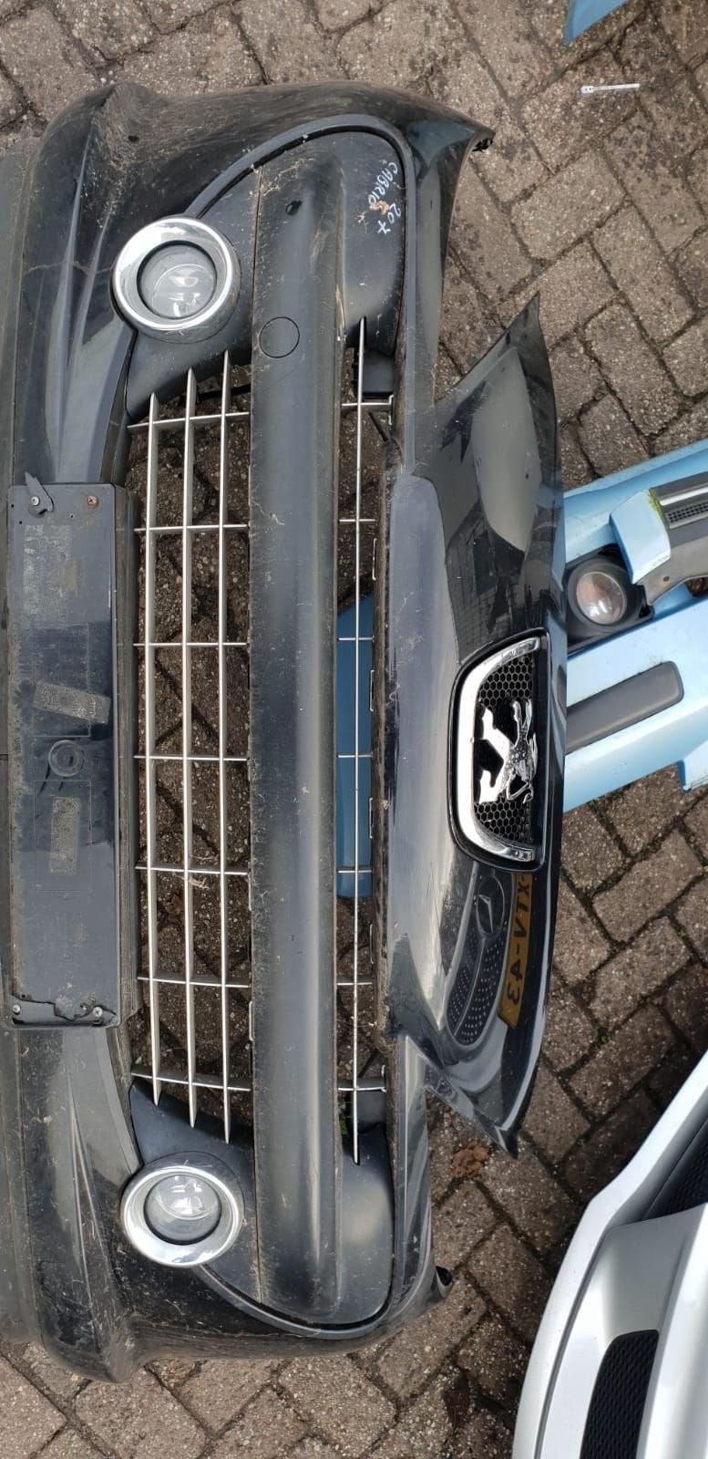 PEUGEOT 207 CABRIOLET VOORBUMPER  BJ 2008, Auto-onderdelen, Gebruikt, -, Voor, -
