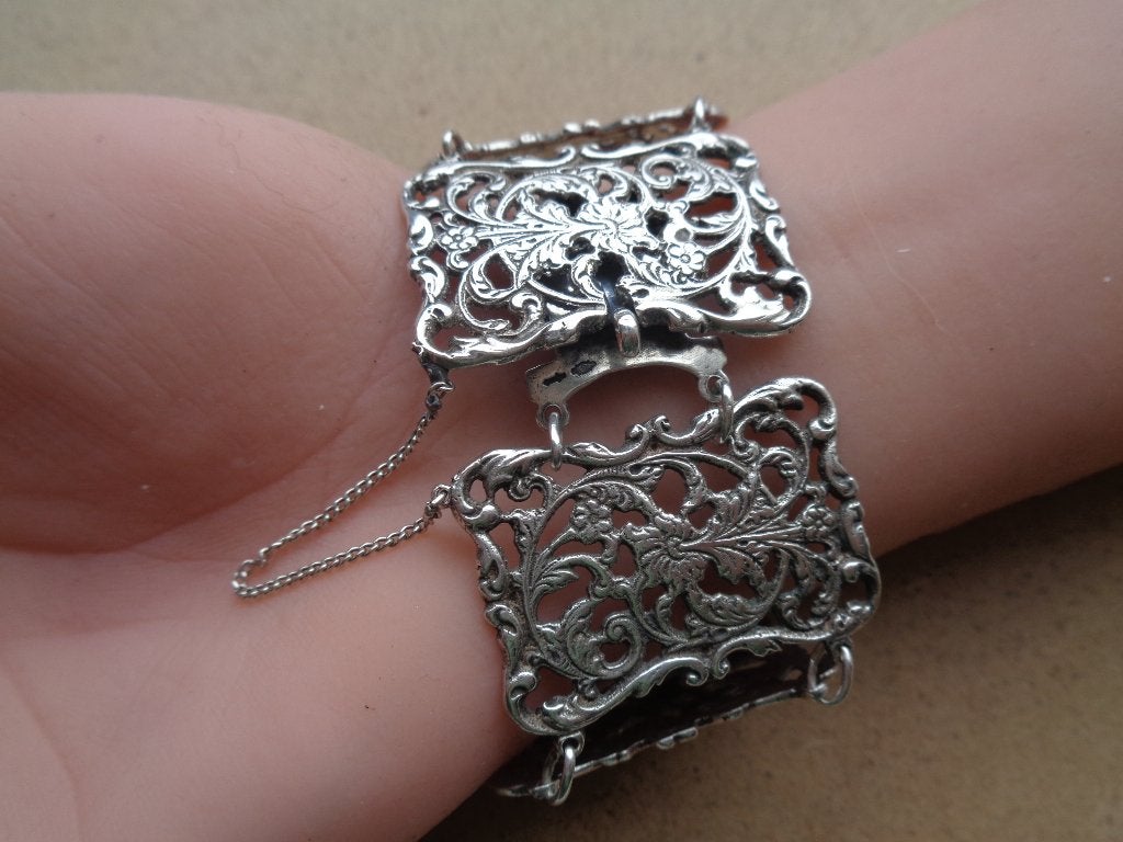 zilveren armband met mooie bloem panelen [506], Verzenden, Zilver, Armband