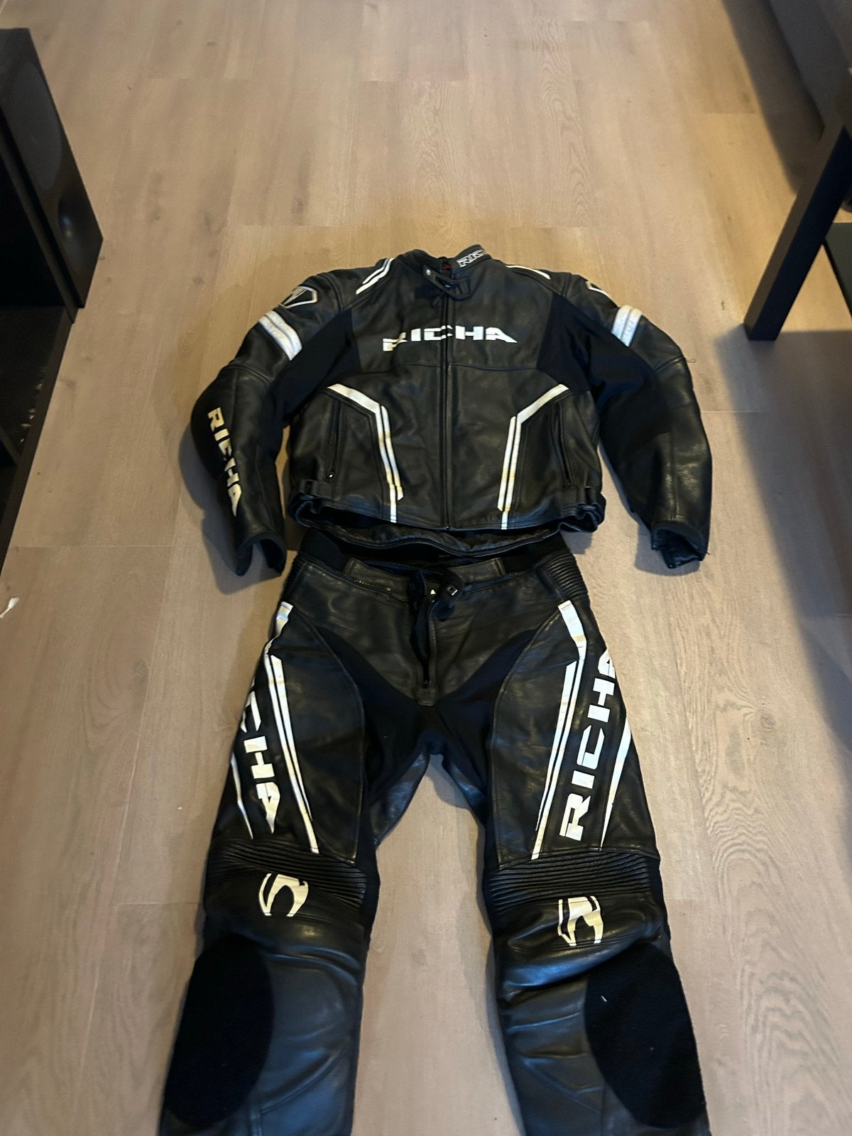 Richa leren combipak (jas en broek) - Maat 50/52, Motoren, Ophalen of Verzenden, Tweedehands, Heren, Combipak