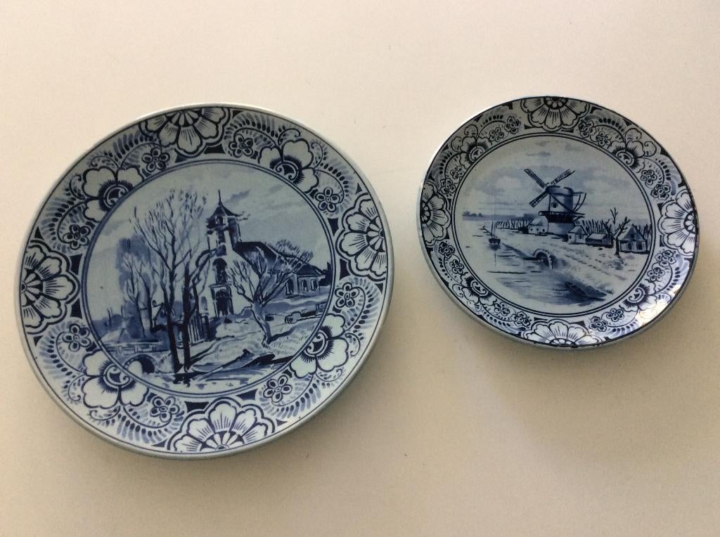 2 vintage borden in Delfts porselein, Antiek en Kunst, Ophalen of Verzenden