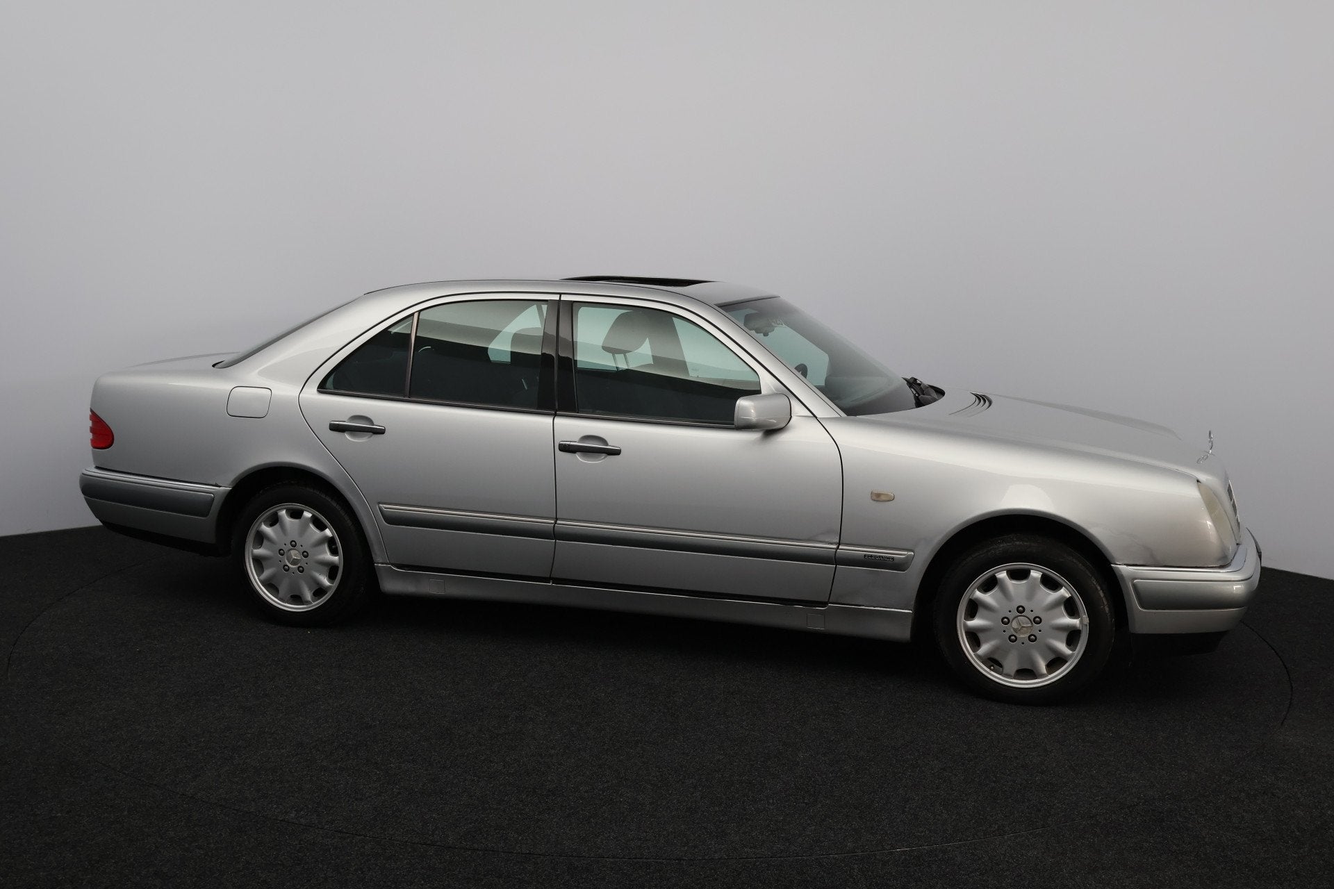 Mercedes-Benz E-Klasse 280 Classic/ 6-Cilinder!/ Automaat/ S, foto 11