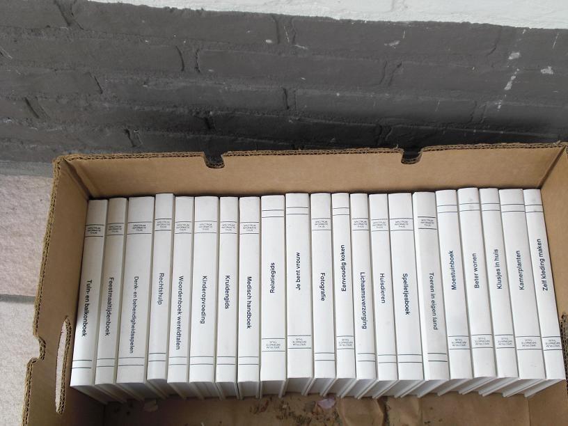 spectrum gezinsencyclopedie, Boeken, Encyclopedieën, Zo goed als nieuw, Algemeen, Ophalen of Verzenden
