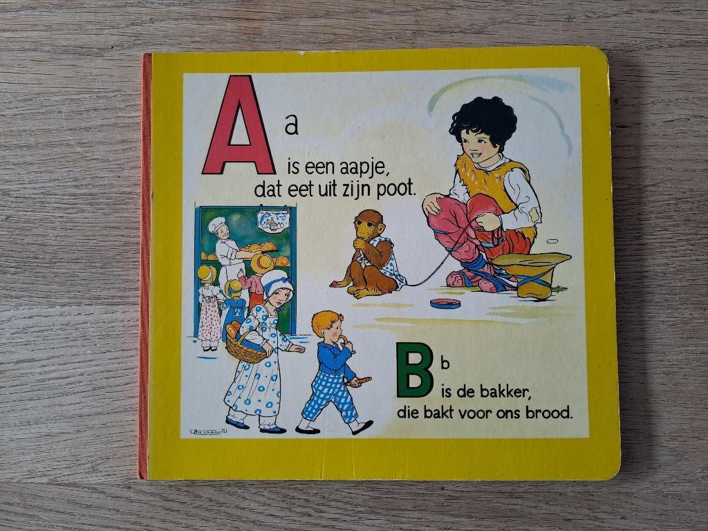 A IS EEN AAPJE. RIE CRAMER., Boeken, Gelezen, Fictie algemeen, Jongen of Meisje, Ophalen of Verzenden
