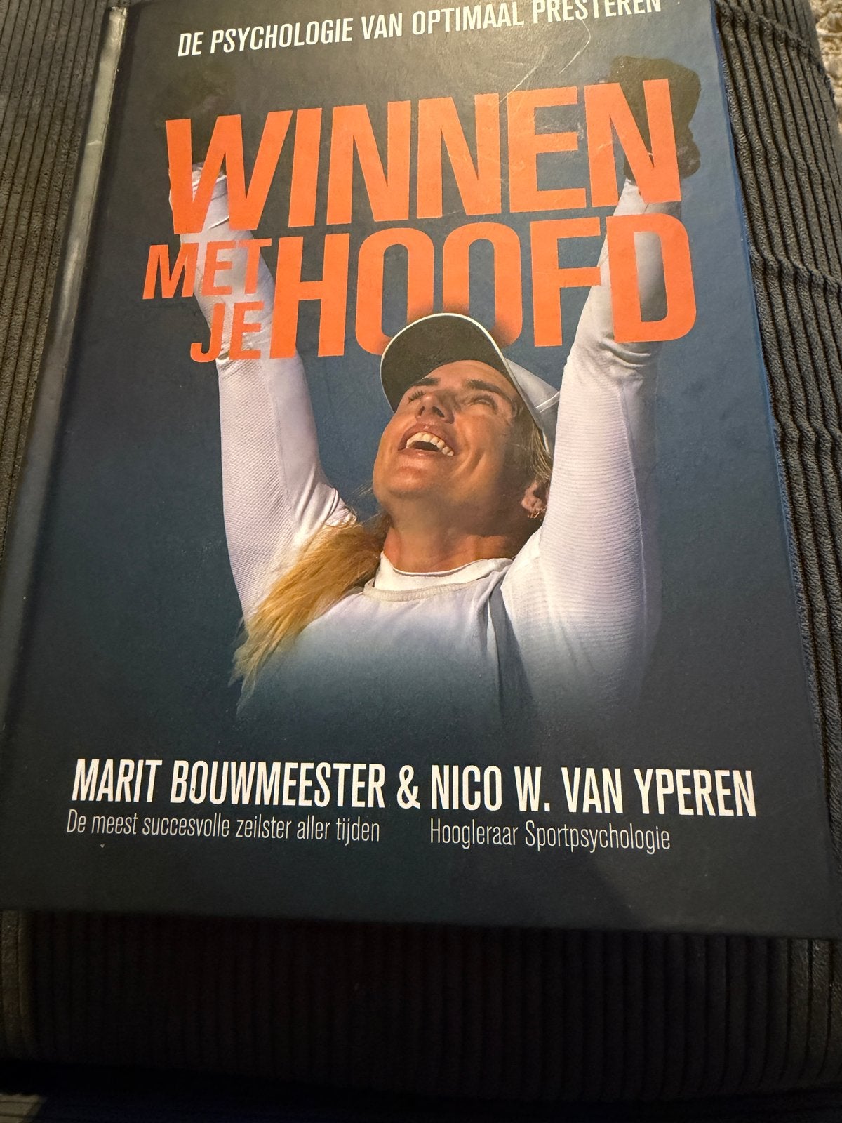 Winnen met je Hoofd - Marit Bouwmeester (Gesigneerd), Ophalen of Verzenden, Zo goed als nieuw, Overige sporten