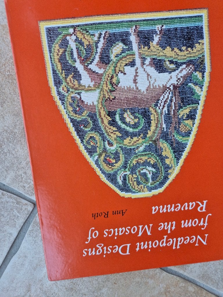 Ann Roth - Needlepoint Designs from the Mosaics of Ravenna, Ophalen of Verzenden, Zo goed als nieuw, Ann Roth, Borduren en Naaien