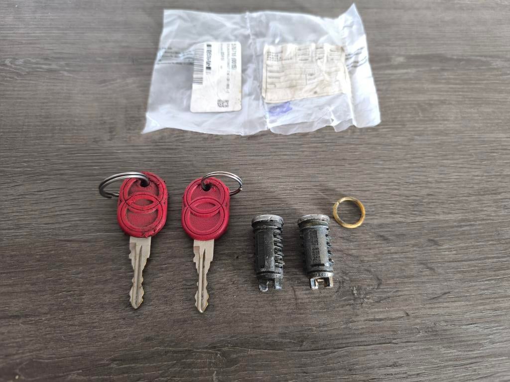 Contactslot Gilera Runner SP 1e type Compleet, Ophalen of Verzenden, Zo goed als nieuw, Overige typen, Overige merken