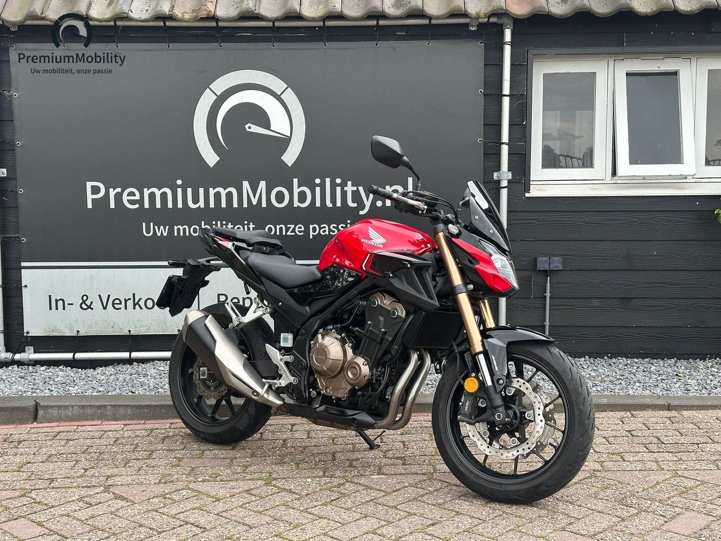 HONDA CB500F ABS (BJ 2023 / 6942 KM), 2 cilinders, HONDA, Bedrijf, Onbekend