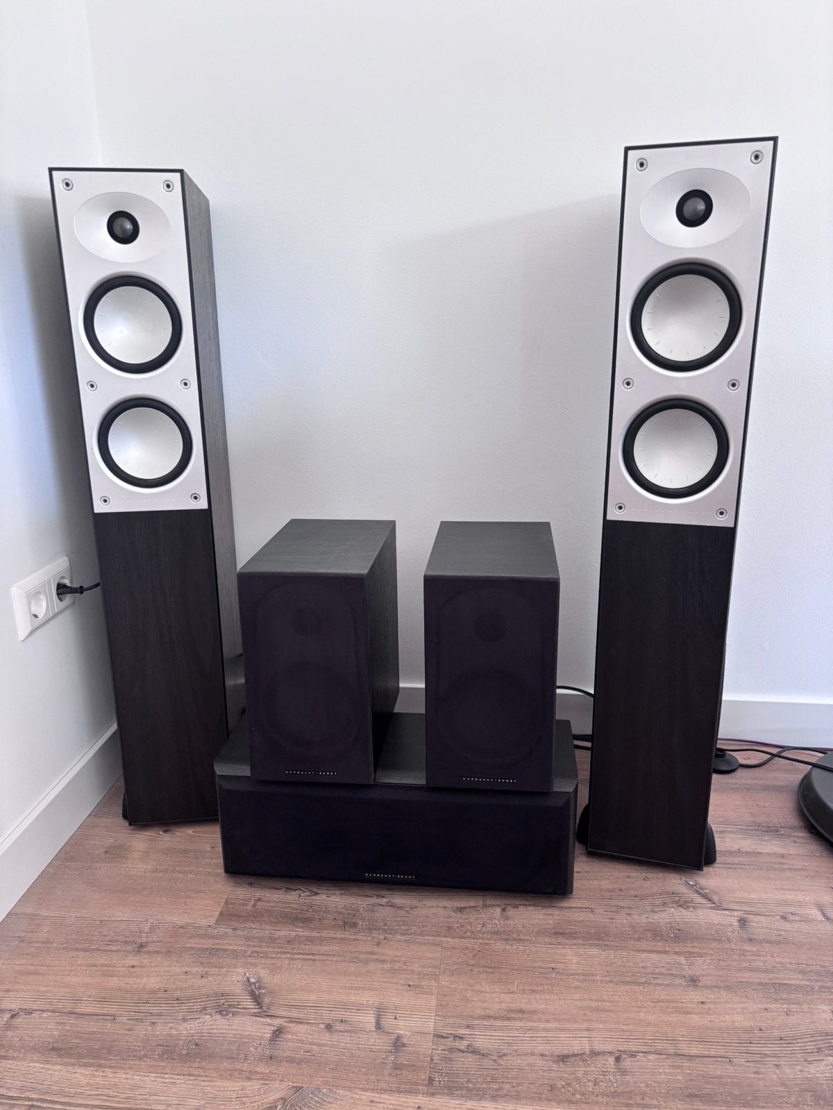 Mordaunt-Short Avant 5.1, Soundbar, 70 watt of meer, Zo goed als nieuw, Overige spelers