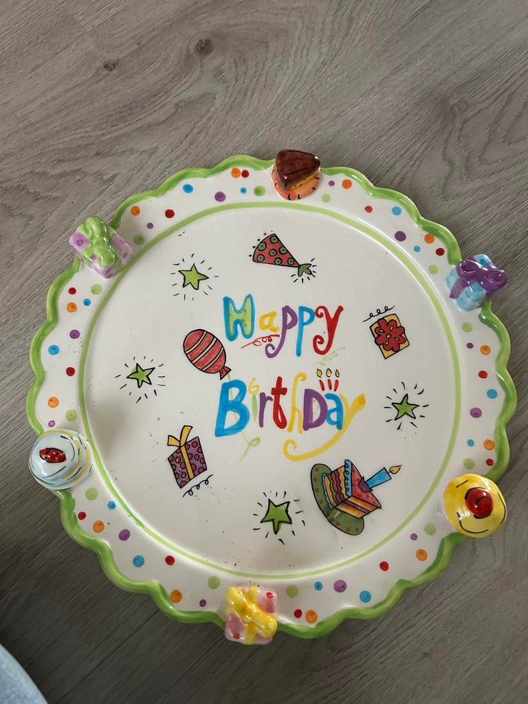Bijna gratis af te halen Happy Birthday schaal, Huis en Inrichting, Ophalen, Keramiek, Overige stijlen, Schaal of Schalen
