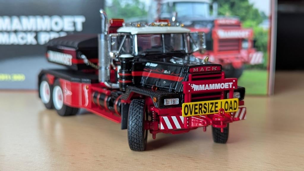 Mammoet Mack RD800 Heavy Haul Replicas, Ophalen of Verzenden, Zo goed als nieuw, Bus of Vrachtwagen, Overige merken