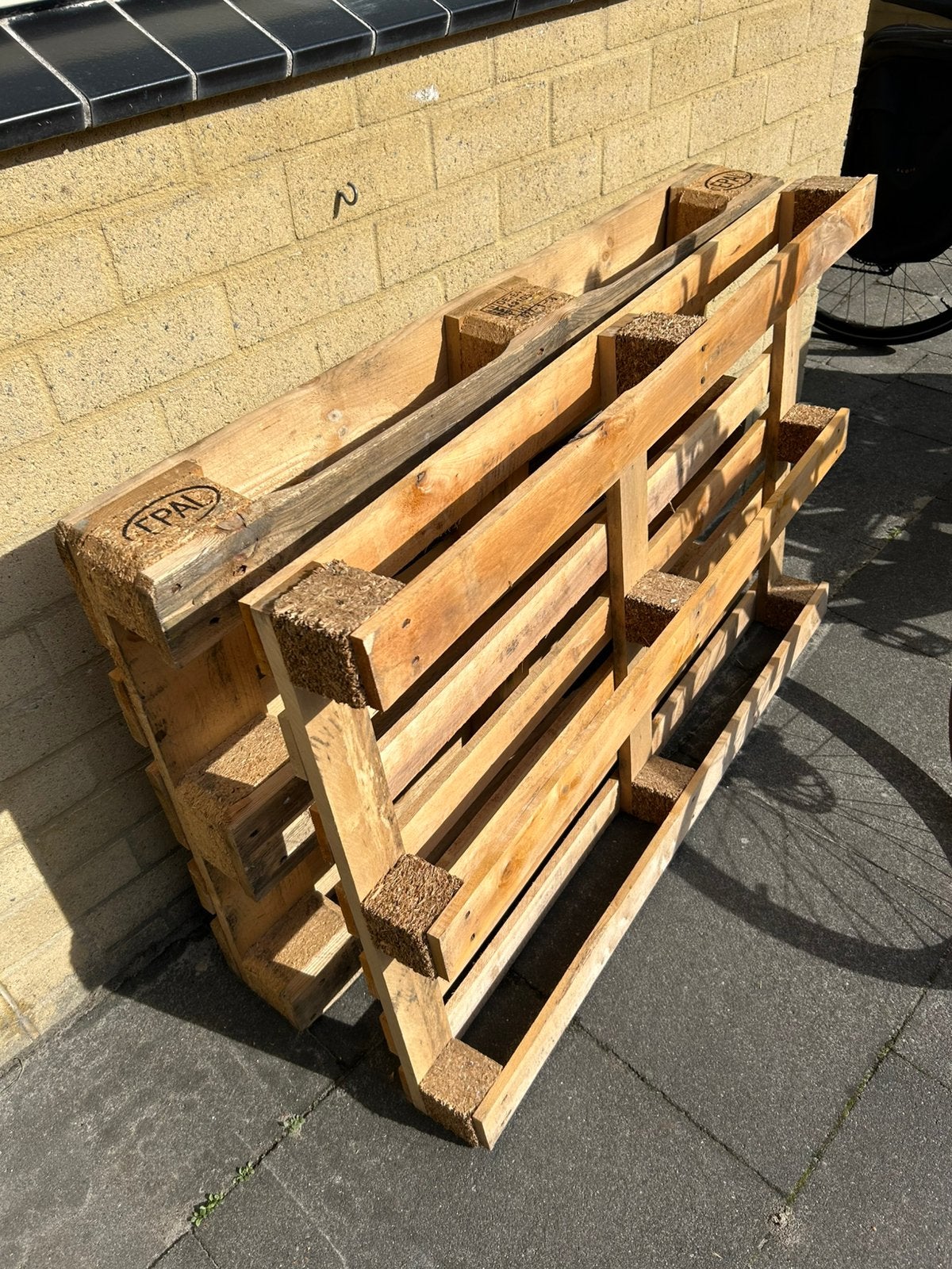 Gratis Stevige houten EPAL pallet - Gebruikt, Ophalen, Gebruikt, 100 cm of meer, 60 cm of meer