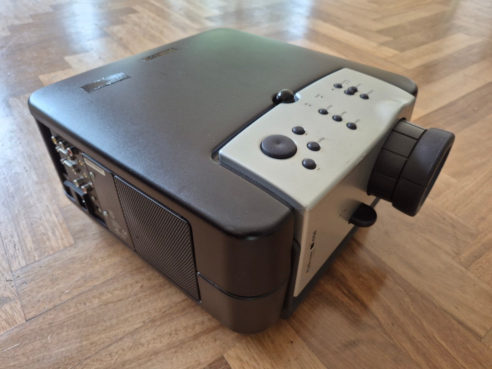 Philips ProScreen 4750 Impact VGA projector, Philips, Gebruikt, Ophalen of Verzenden, LCD