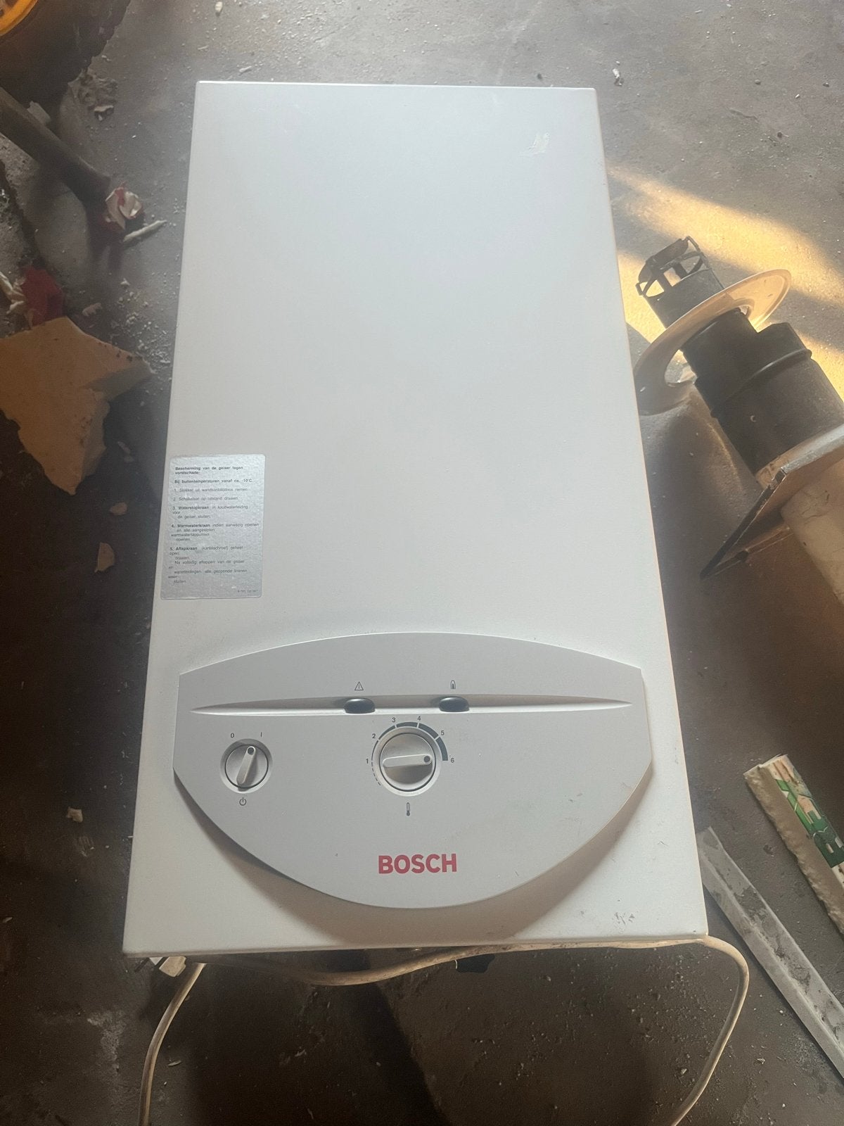 Bosch Celsius WT 10 AM 1 E5 geiser, Ophalen, 30 tot 80 cm, Gebruikt, Overige typen