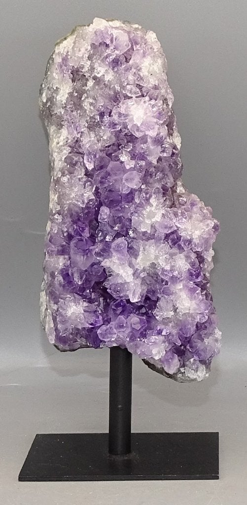 Prachtig paarse Amethist op standaard 18,5cm Brazilië, Verzamelen, Mineralen en Fossielen, Mineraal, Ophalen of Verzenden