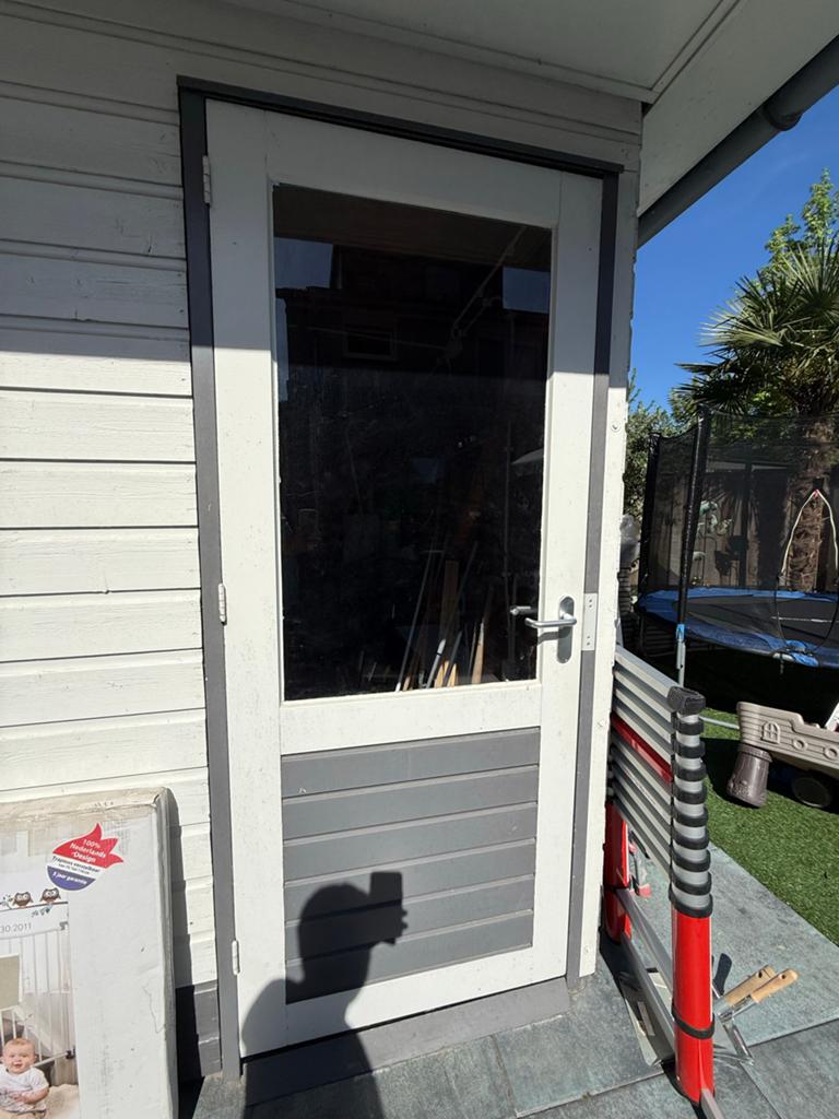 Buitendeur / tuindeur met glas - Wit/Grijs / Gratis, Ophalen, Gebruikt, 80 tot 100 cm, Buitendeur