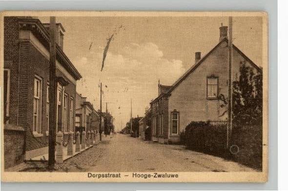 Hooge Zwaluwe Dorpsstraat st 1948, Ophalen of Verzenden, 1940 tot 1960, Gelopen, Noord-Brabant