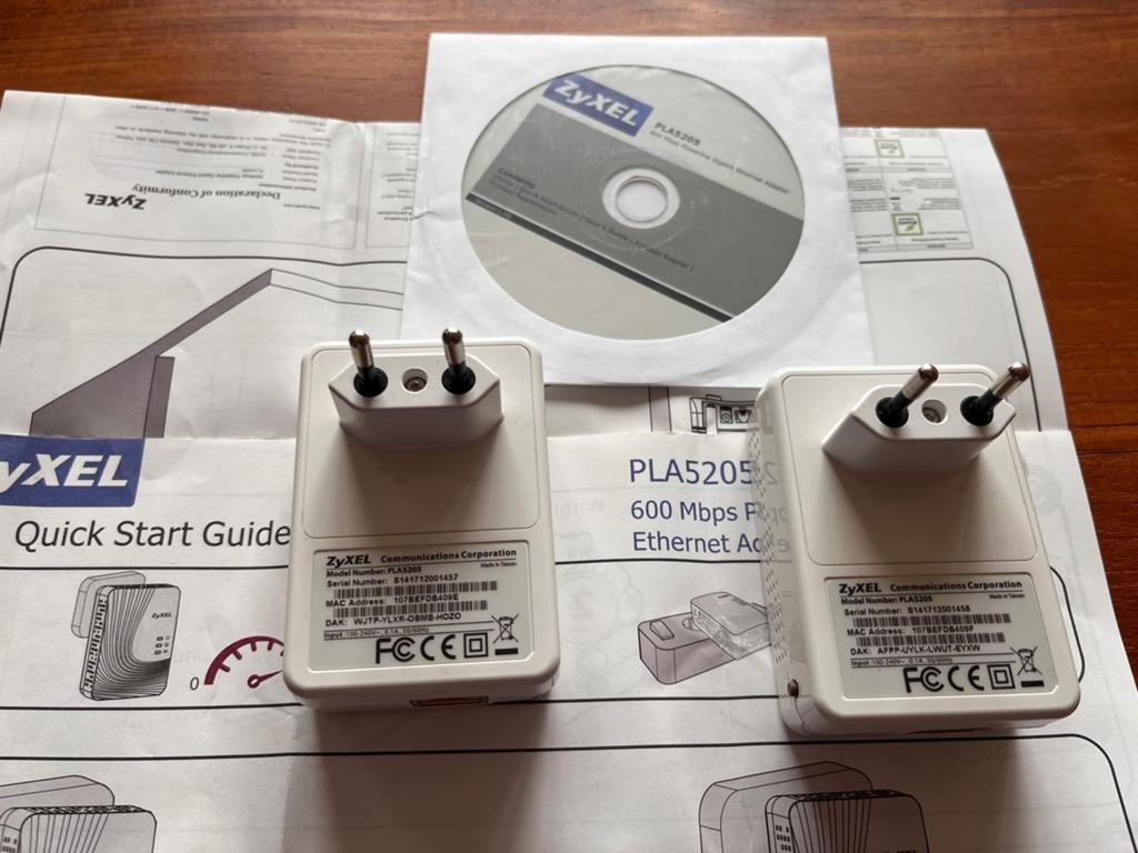 ZyXEL PLA5205, Ophalen of Verzenden, Zo goed als nieuw, Router, Zyxel